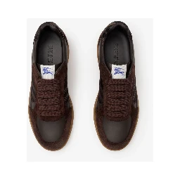 BURBERRY sneakers