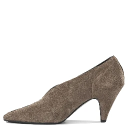 Heeled shoes