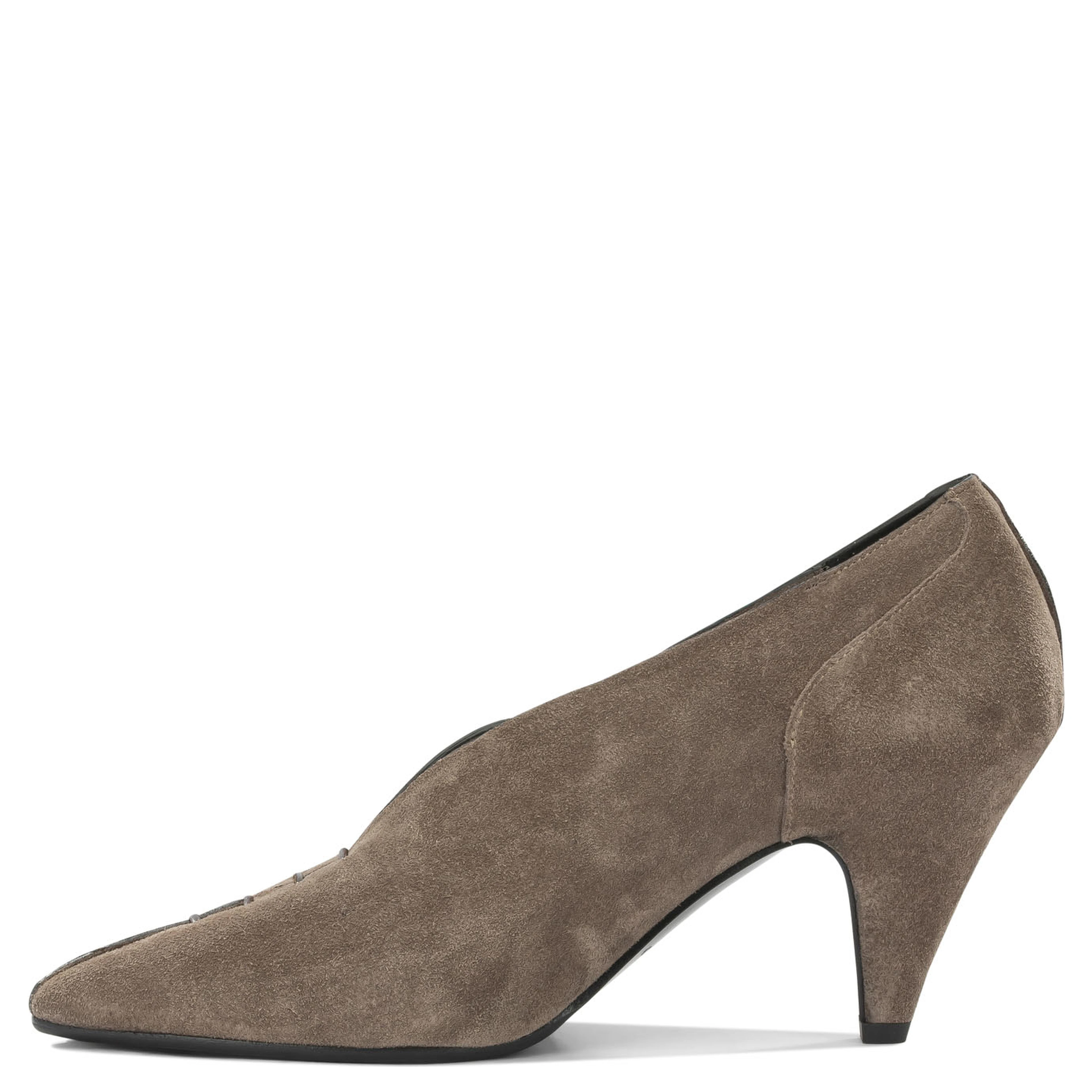Heeled shoes