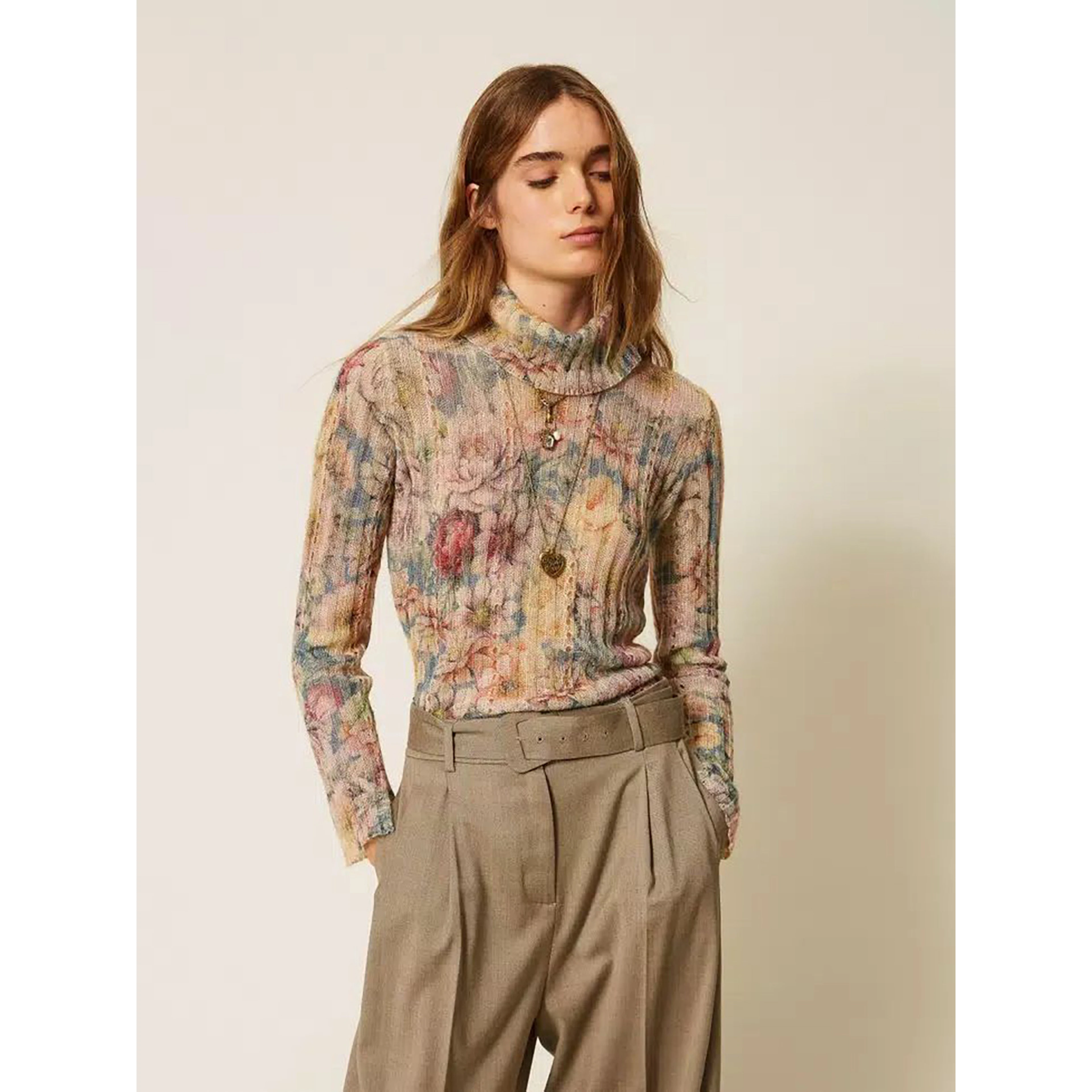 TWINSET roll