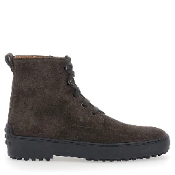 Ankle Boots with Rubber Sole in Brown