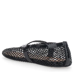 Ballet flats with rounded toe and black leather sole for women