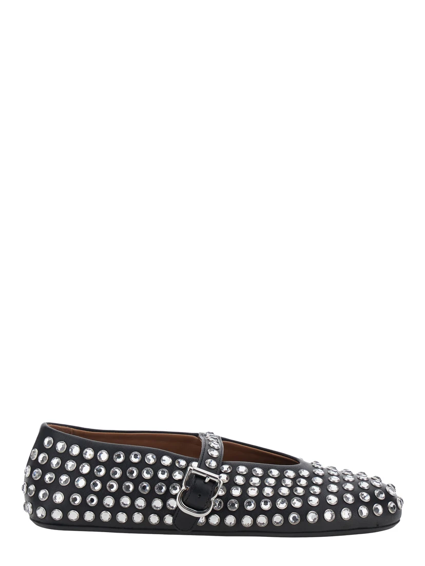 Ballet flats with leather sole and almond toe in black, women