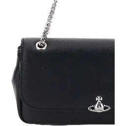 CHAIN CROSSBODY PURSE
