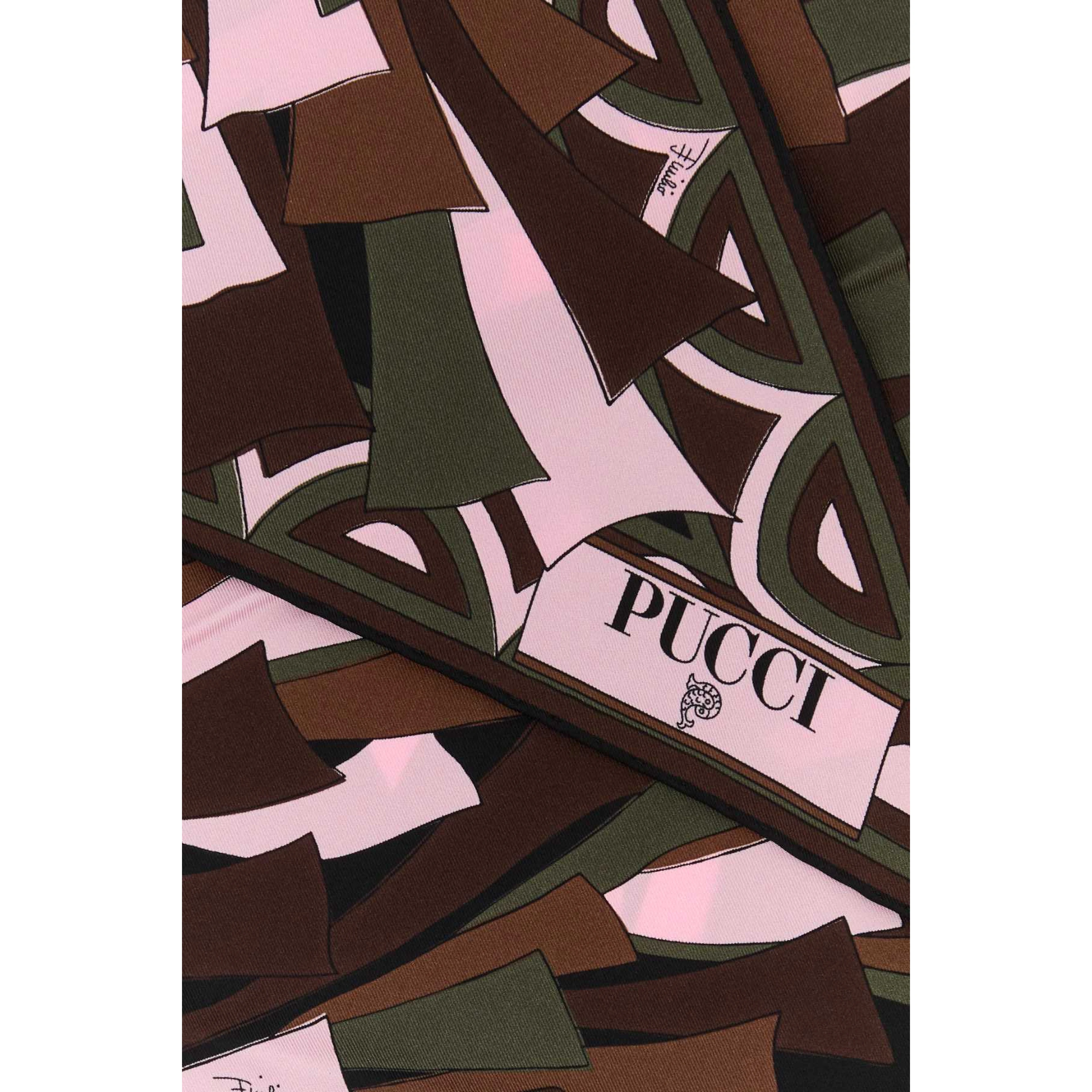 TRIANGOLO 120X120 - SILK TWILL