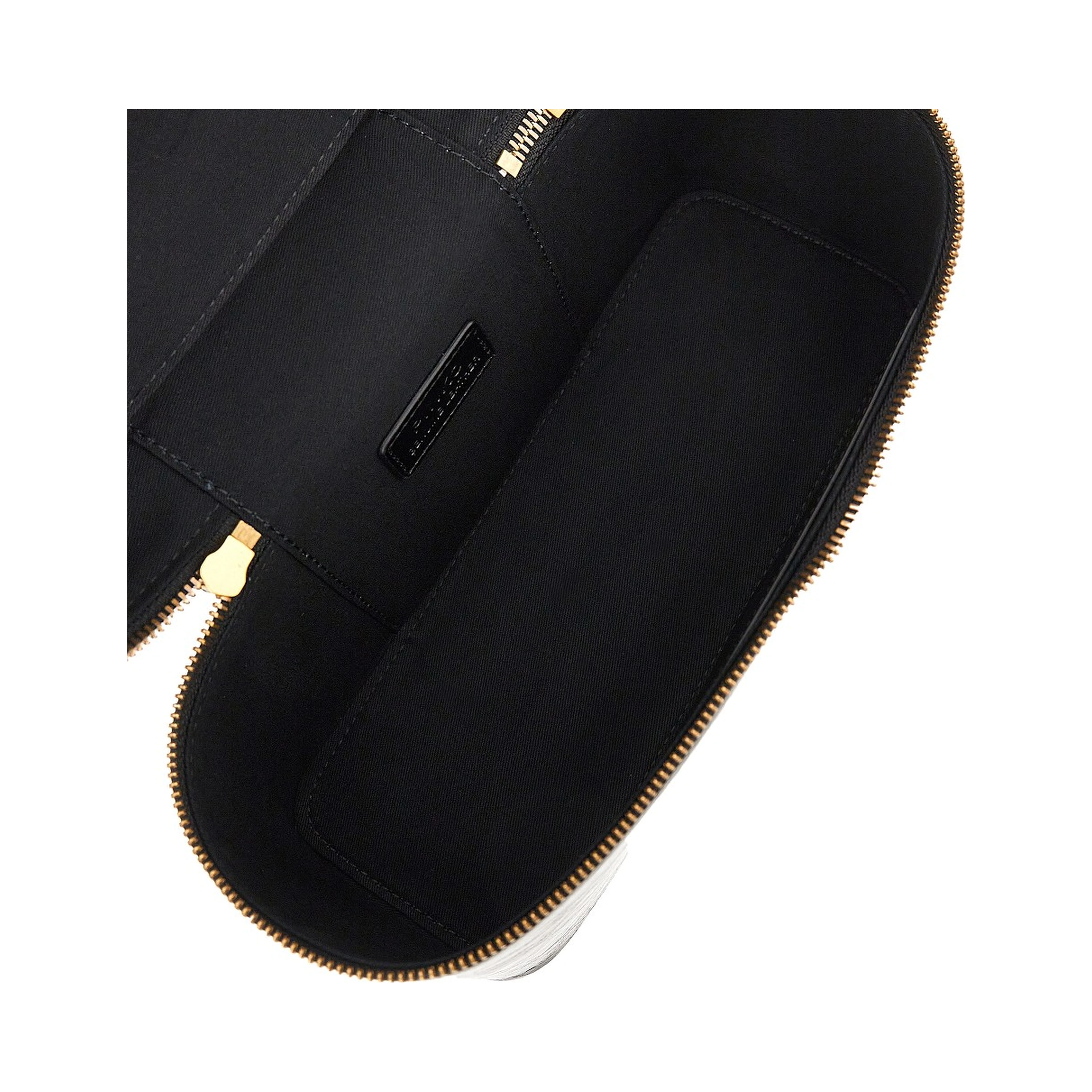 Shiny leather vanity case
