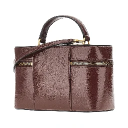 Shiny leather vanity case