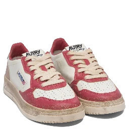 "Medalist Low Super Vintage" Low Top Sneakers