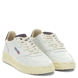 "Medalist Low" Low-Top Sneakers