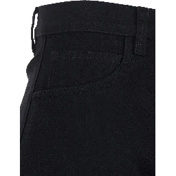 High-waisted jeans with back pockets in black denim for women
