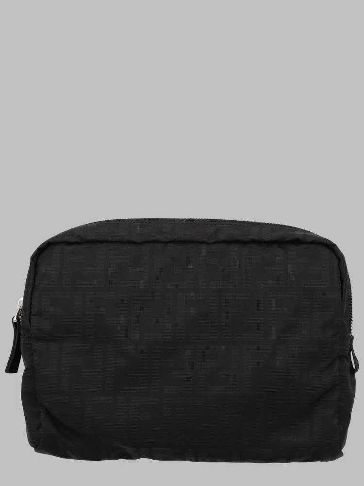 Beauty Case Medium in Tessuto Superlight FF