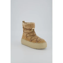 Roger Vivier Boots