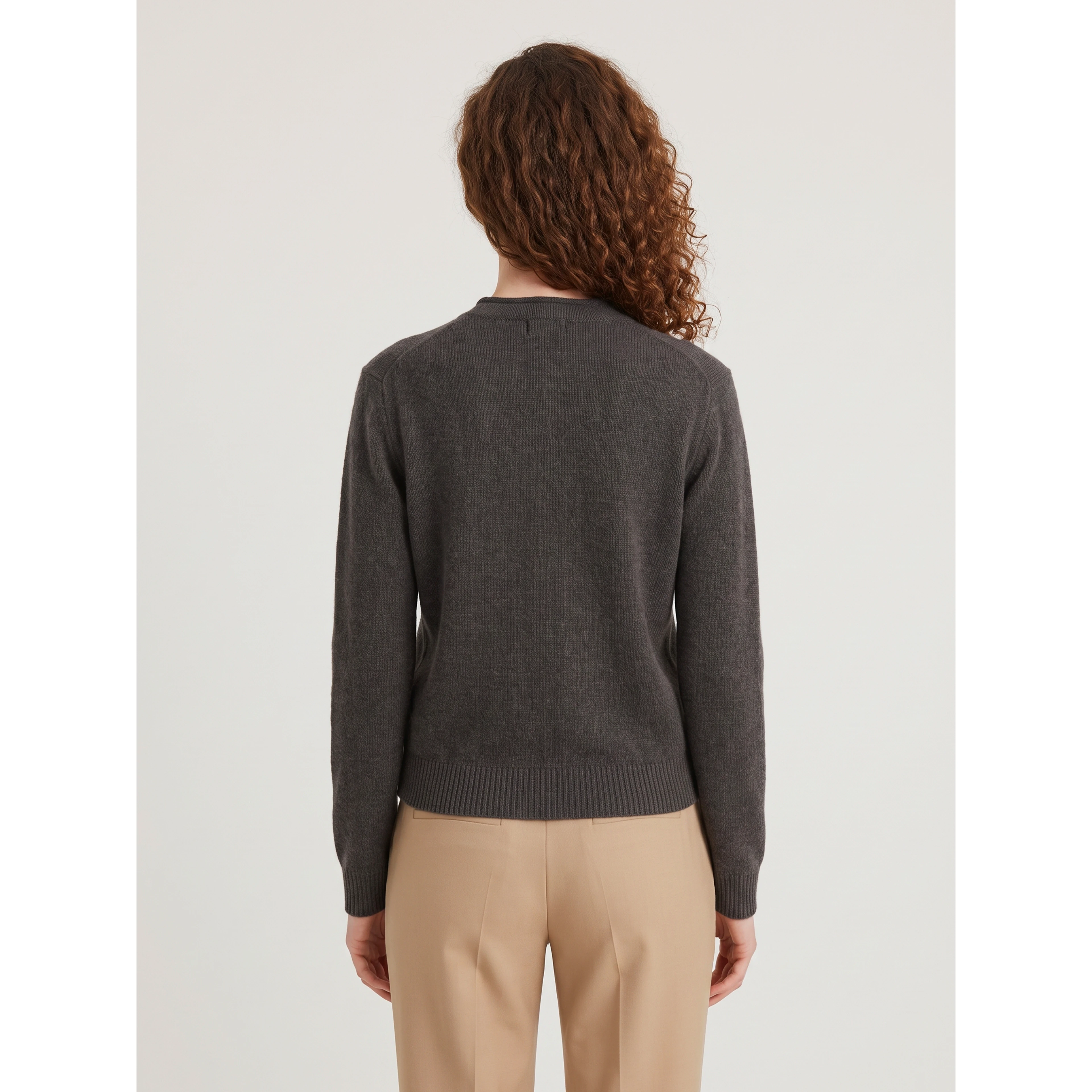 Reversible cashmere sweater with buttons
