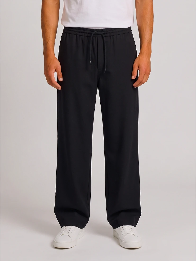 Wool pants with drawstring