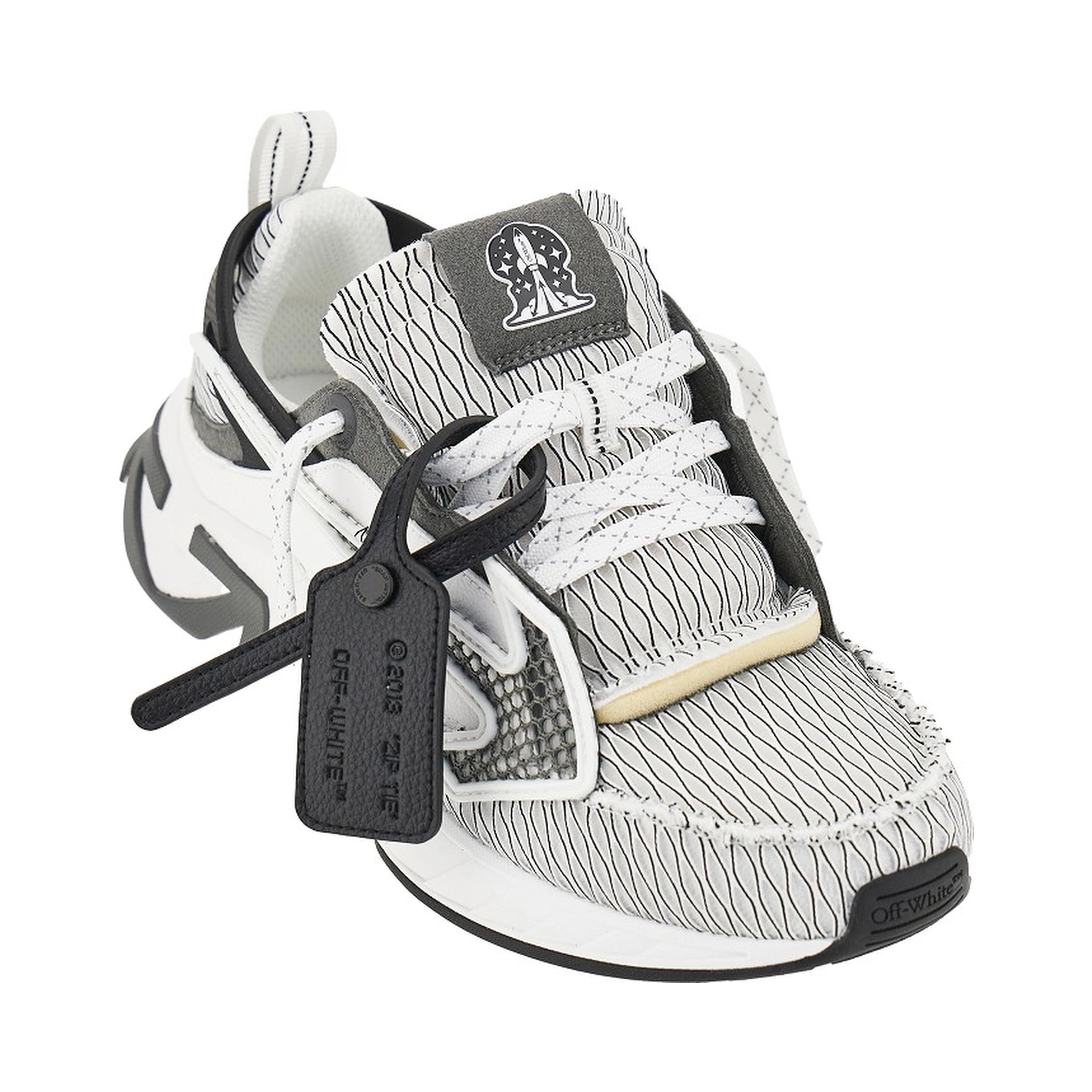 'Space Memo' sneakers