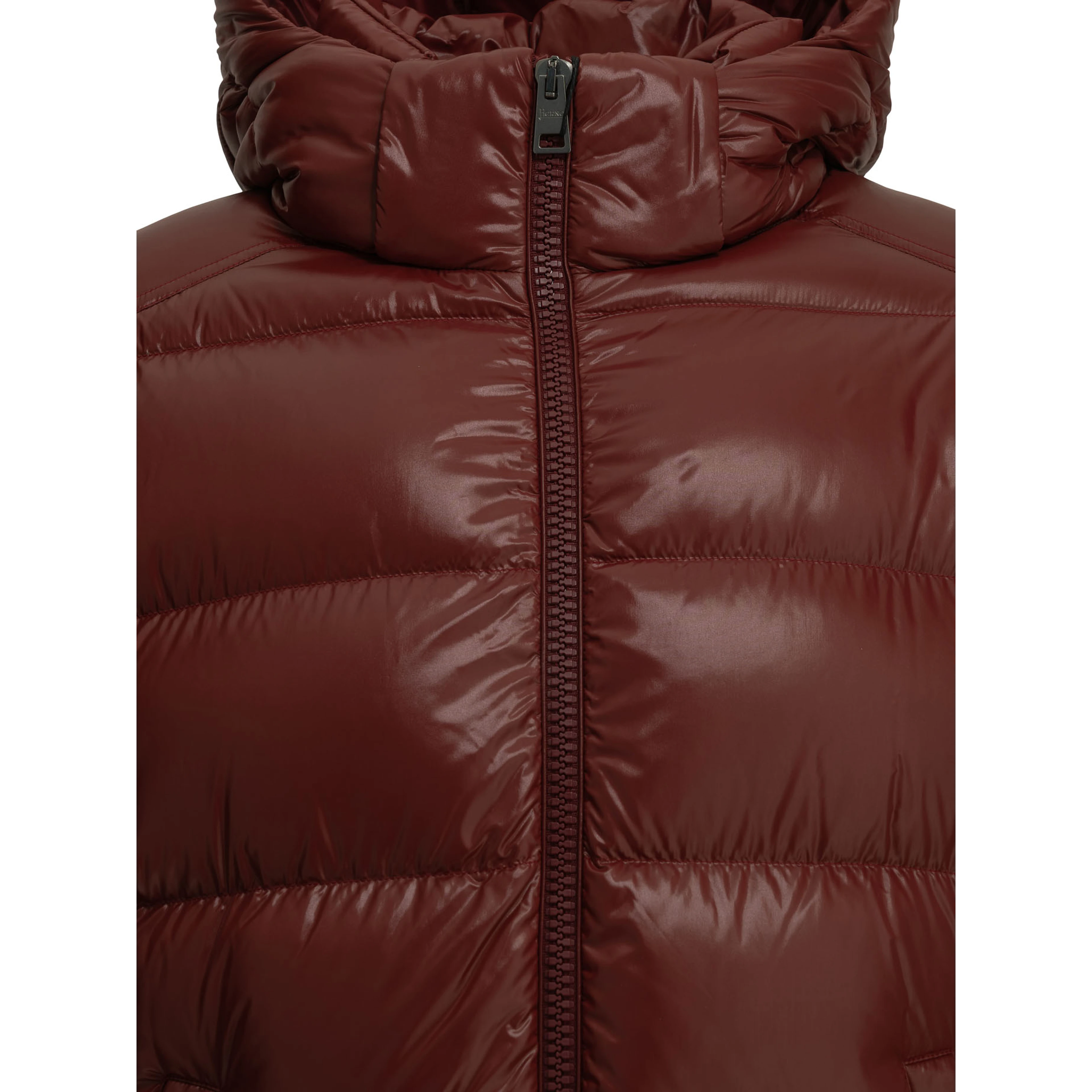 Short down jacket with logo