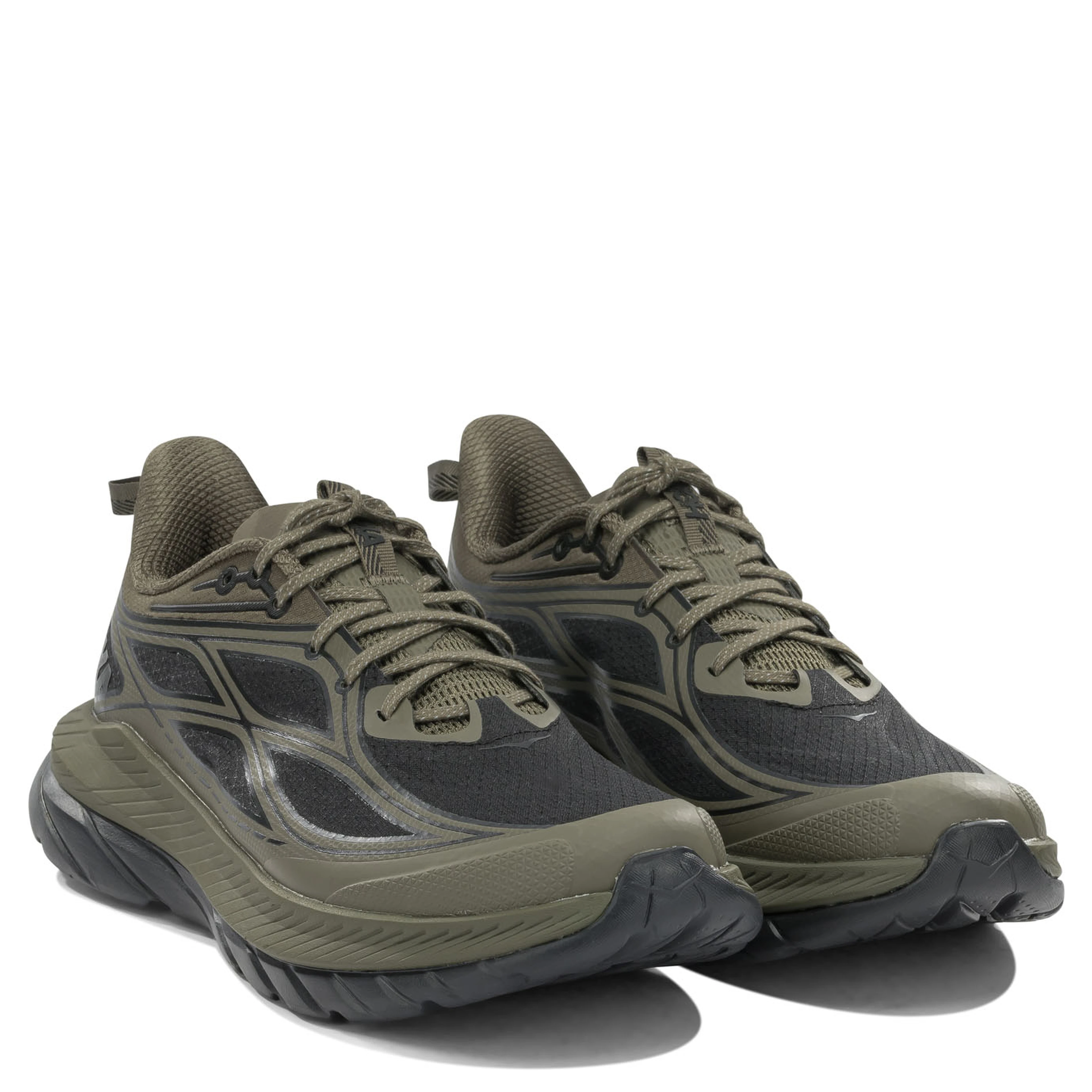 "Mach Remastered" Low-Top Sneakers