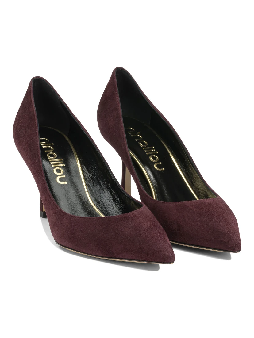 Heeled shoes
