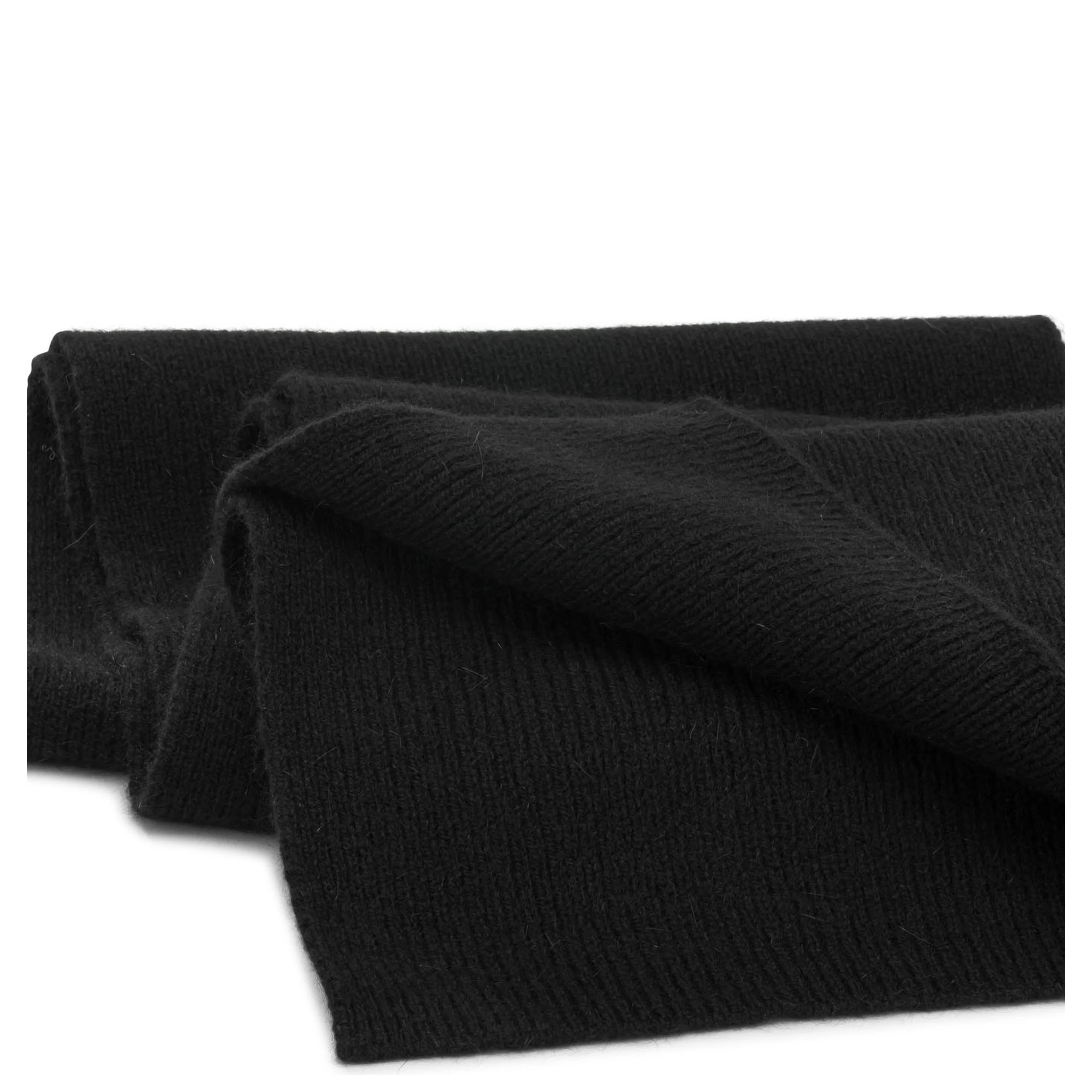 Scarves & Silk scarves