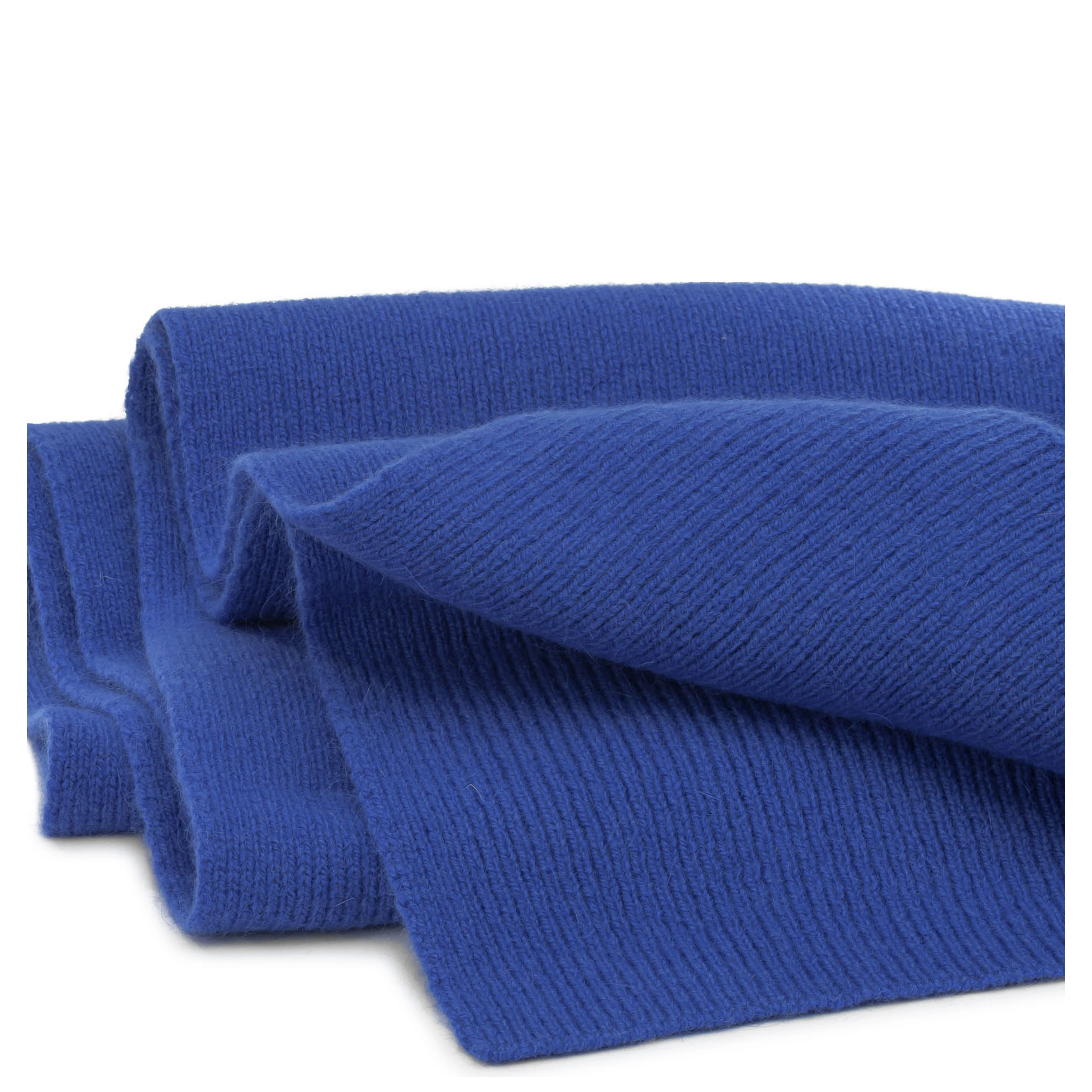 Scarves & Silk scarves
