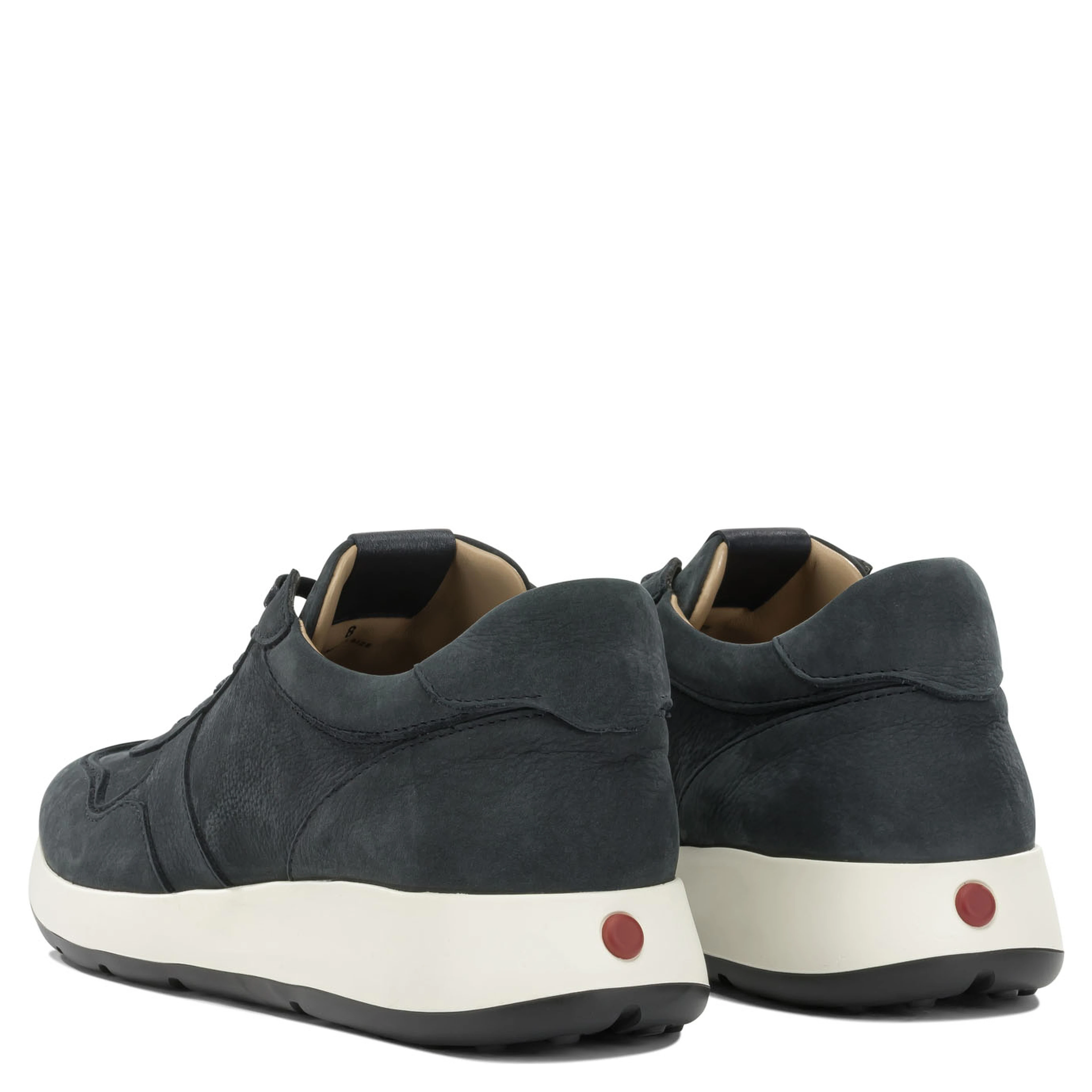 Sneakers & Slip-On