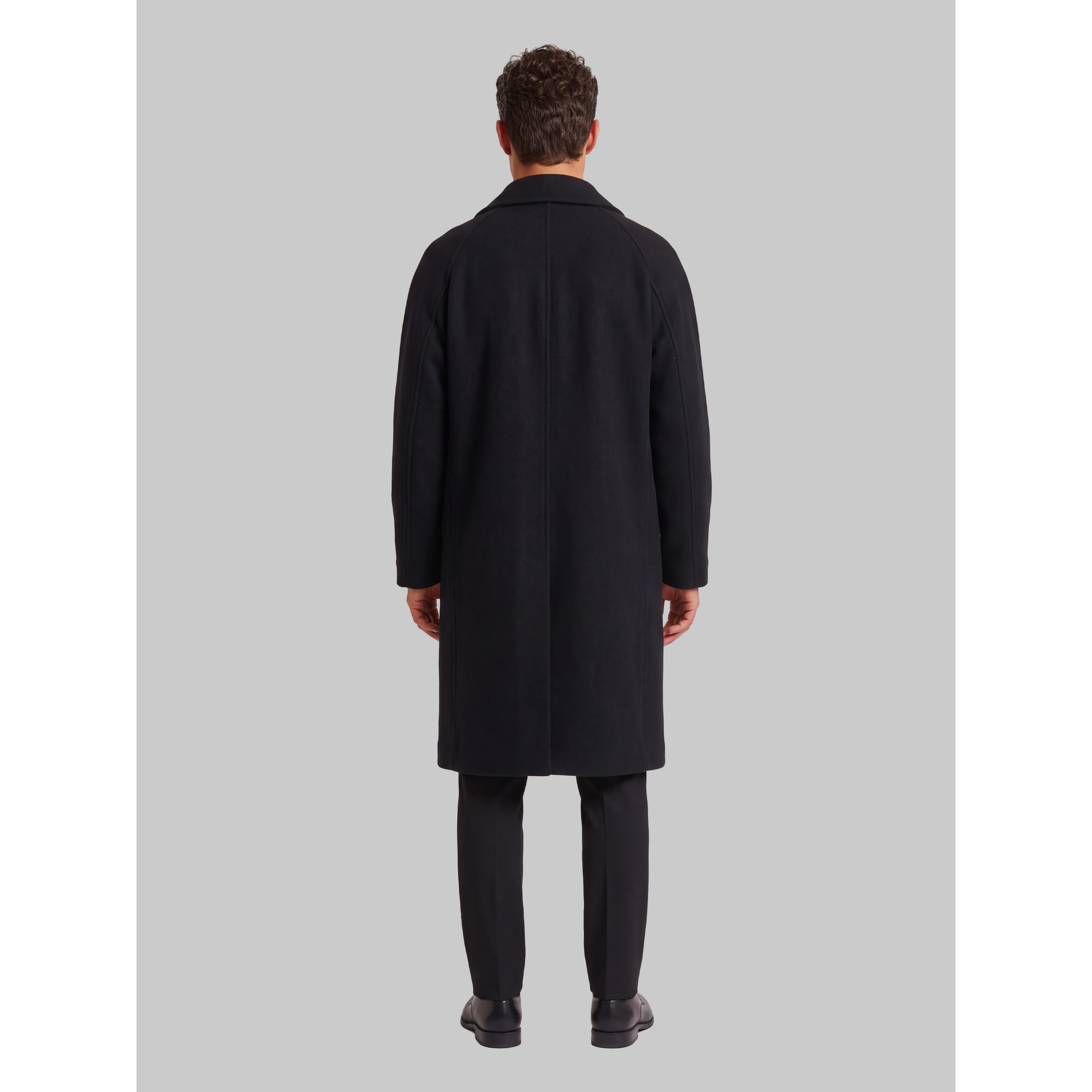 Double-breasted coat in wool and felted alpaca