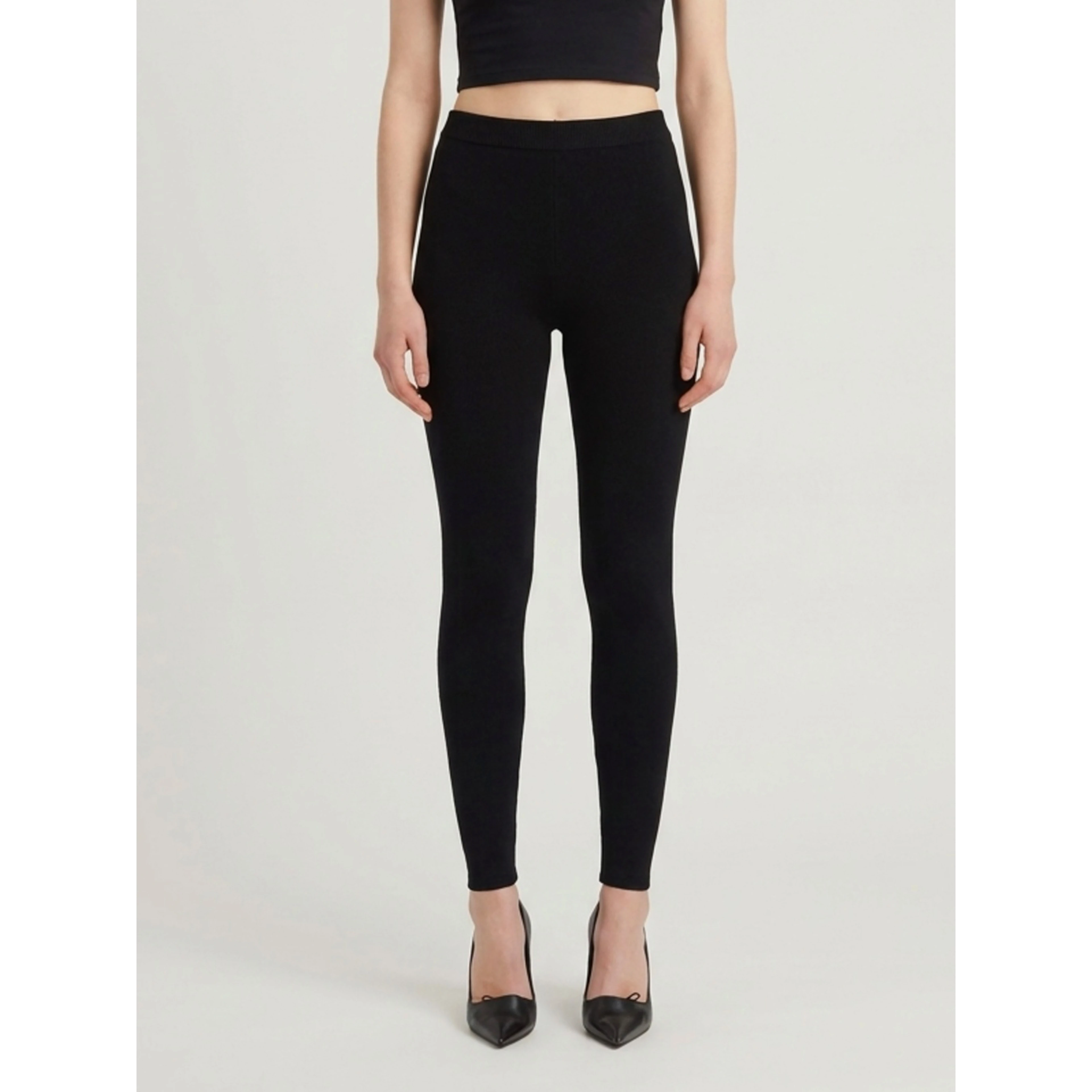 Black Techwear leggings