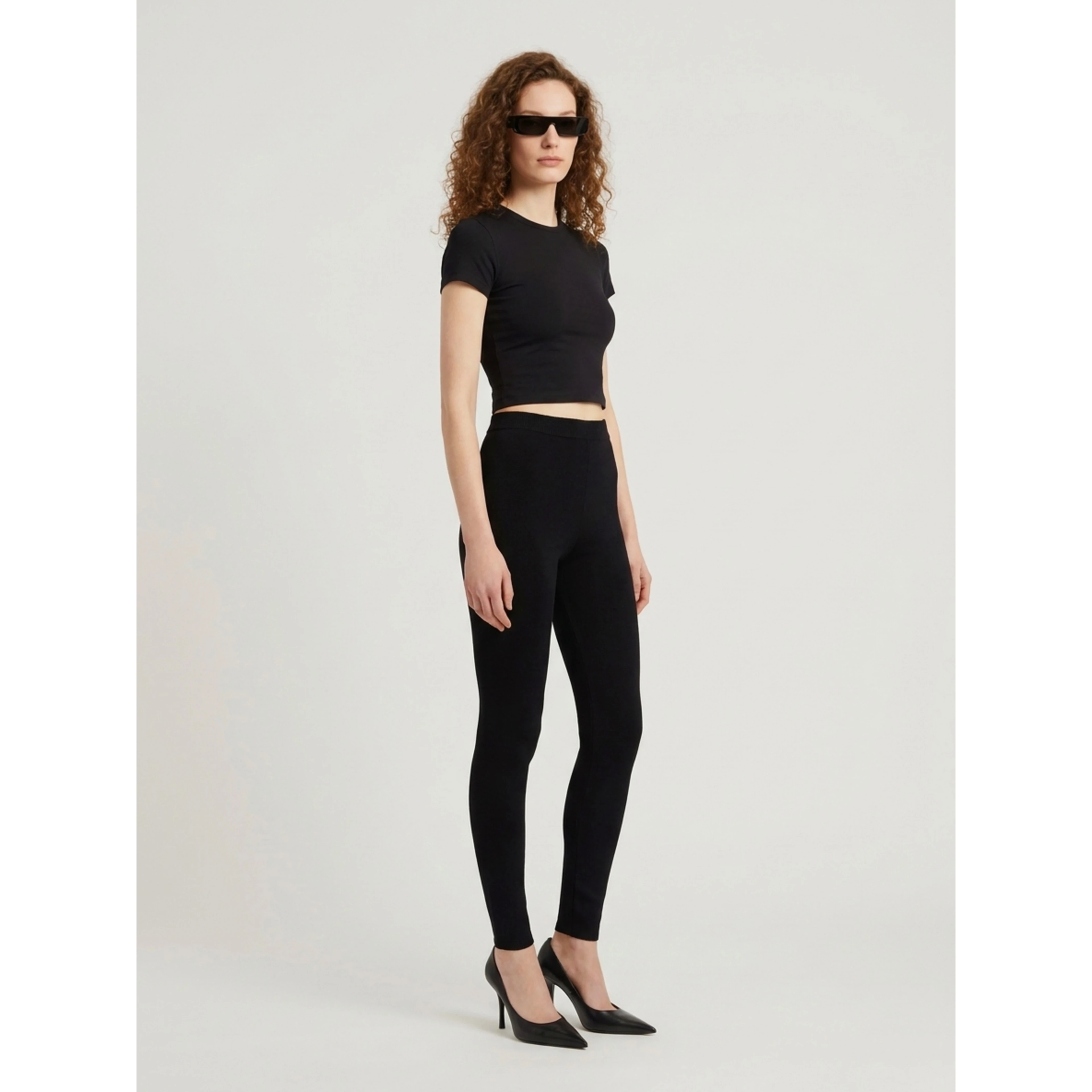Black Techwear leggings