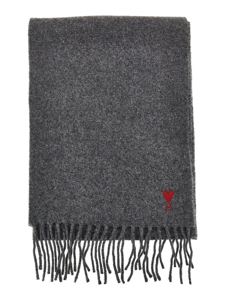 Ami de Coeur embroidery wool scarf