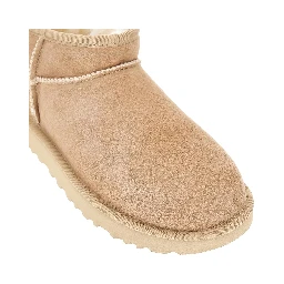 Classic Ultra Mini boots