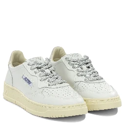 "Medalist Low" Low-Top Sneakers