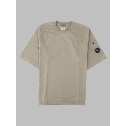 T-Shirt Con Patch Logo