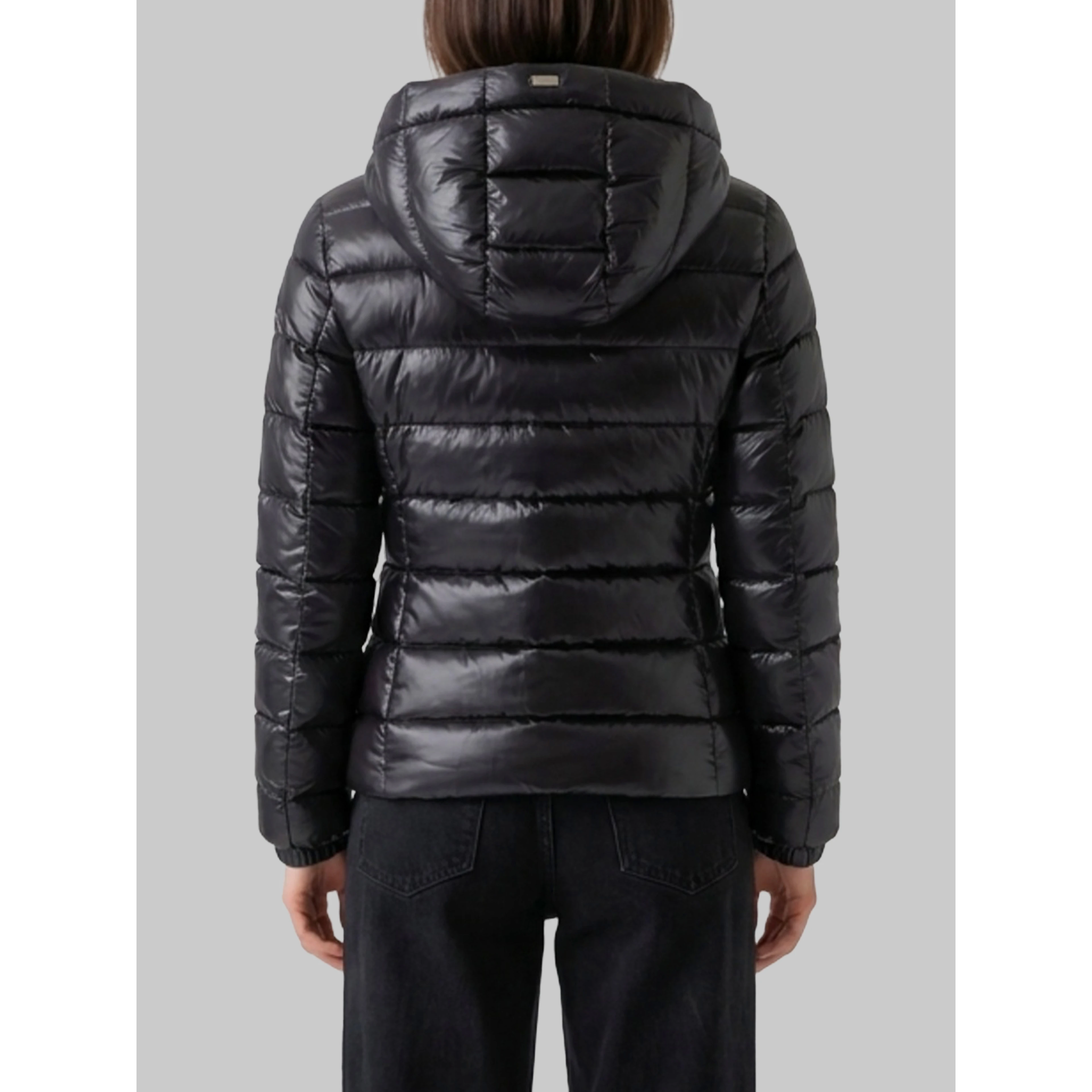 Black short down jacket