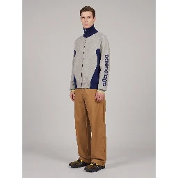 Zip-up knit cardigan