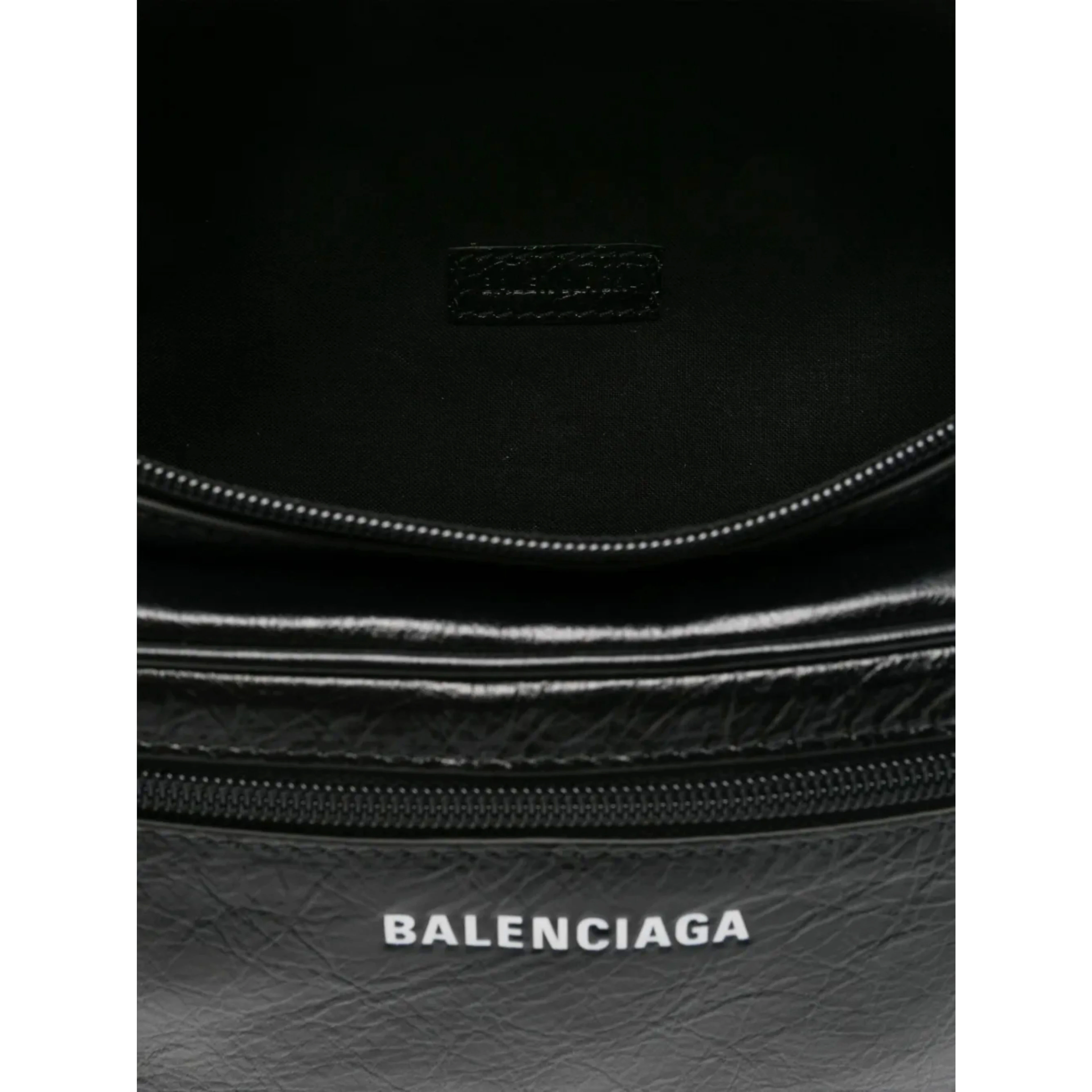 Explorer belt bag