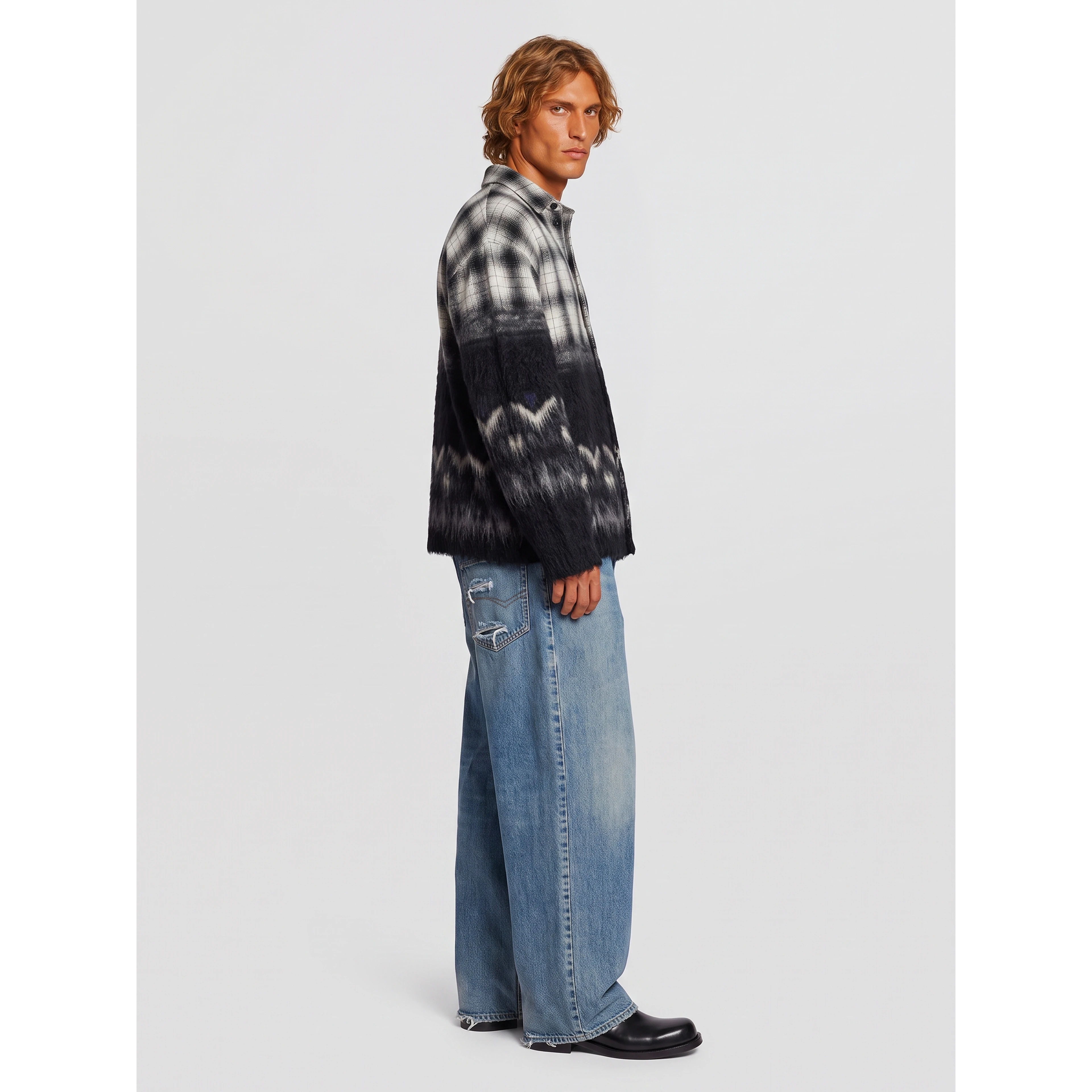 Dark blue baggy jeans
