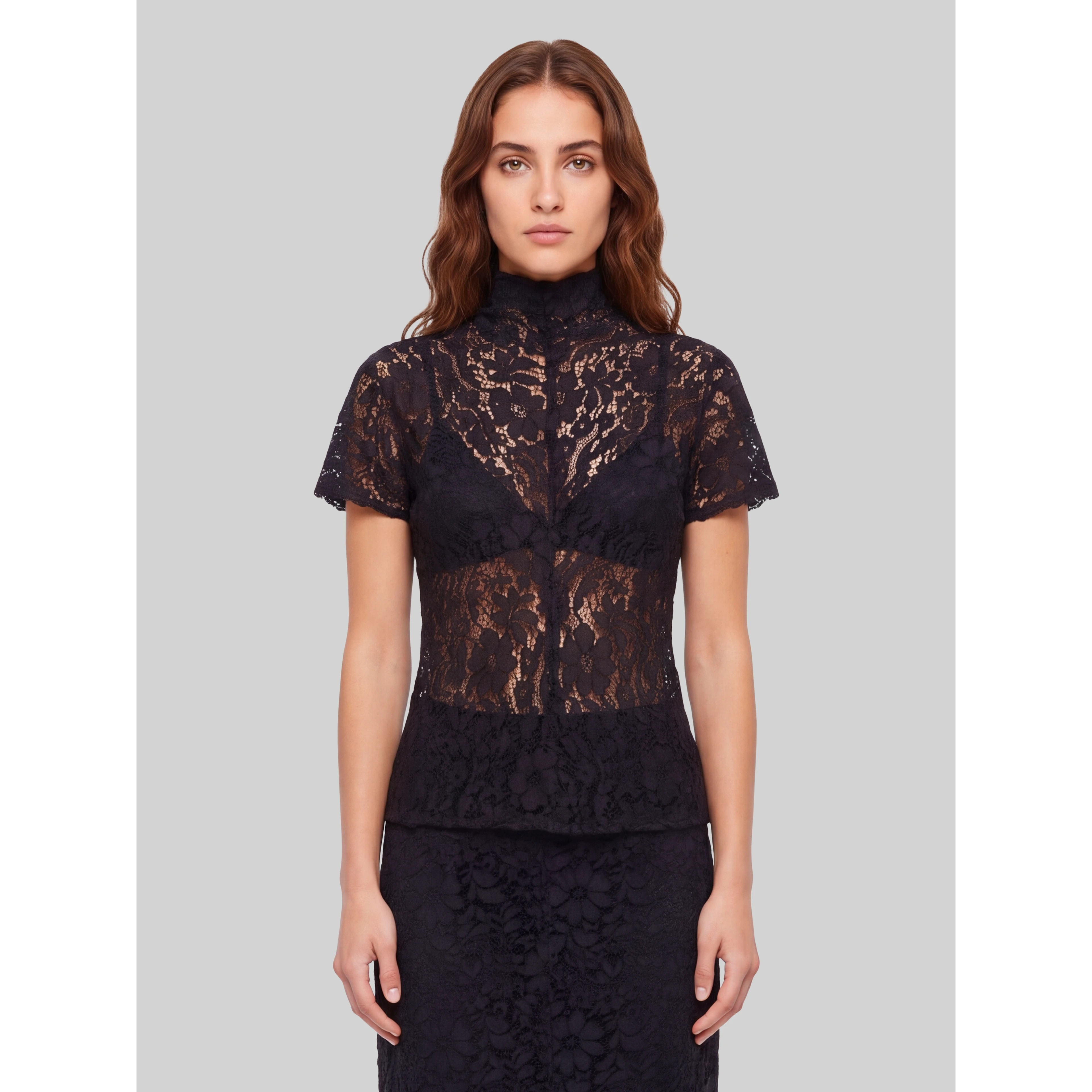 Lace top in black