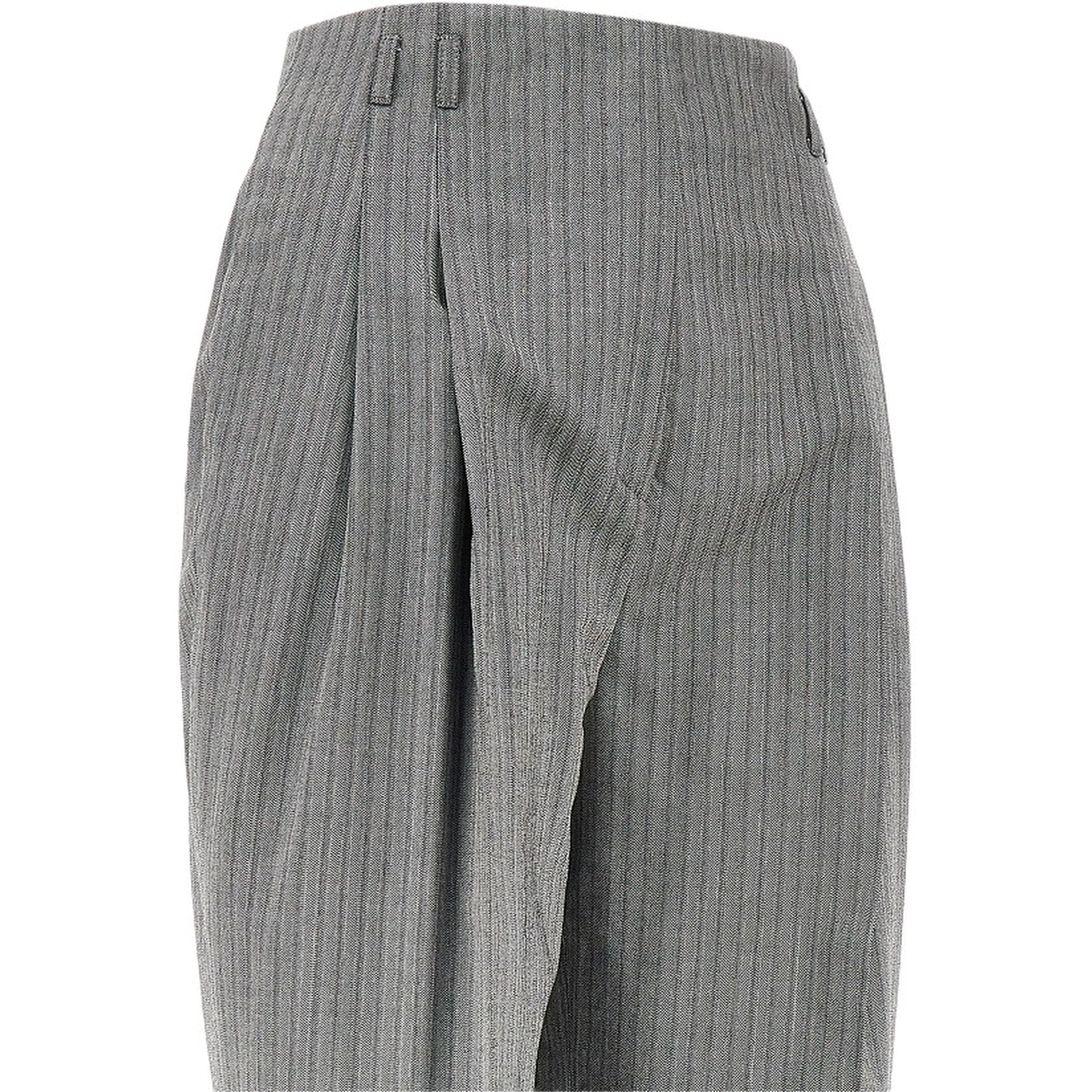 Pinstriped wide pants with darts