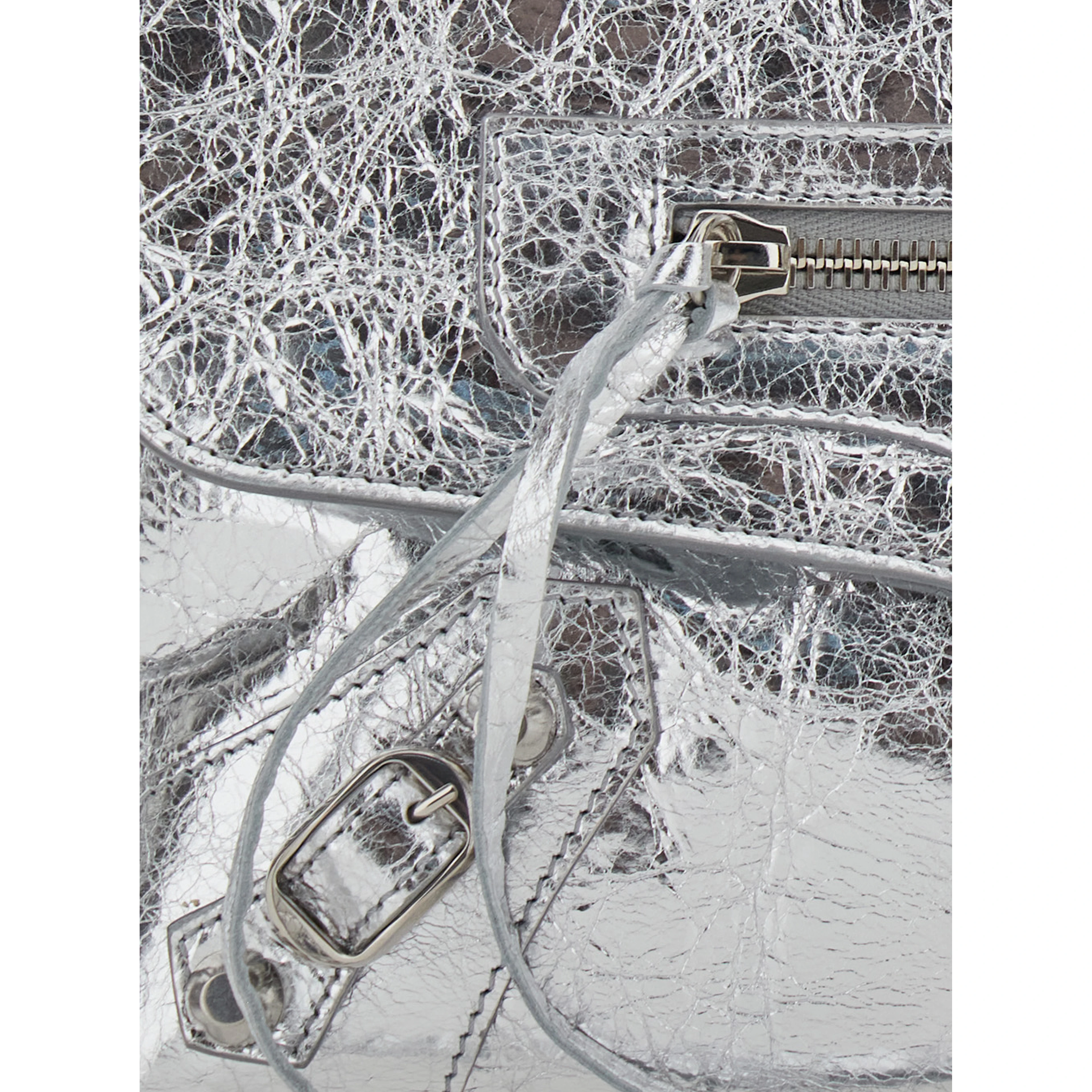 LE CITY CLUTCH METALLIZED ARENA LAMB