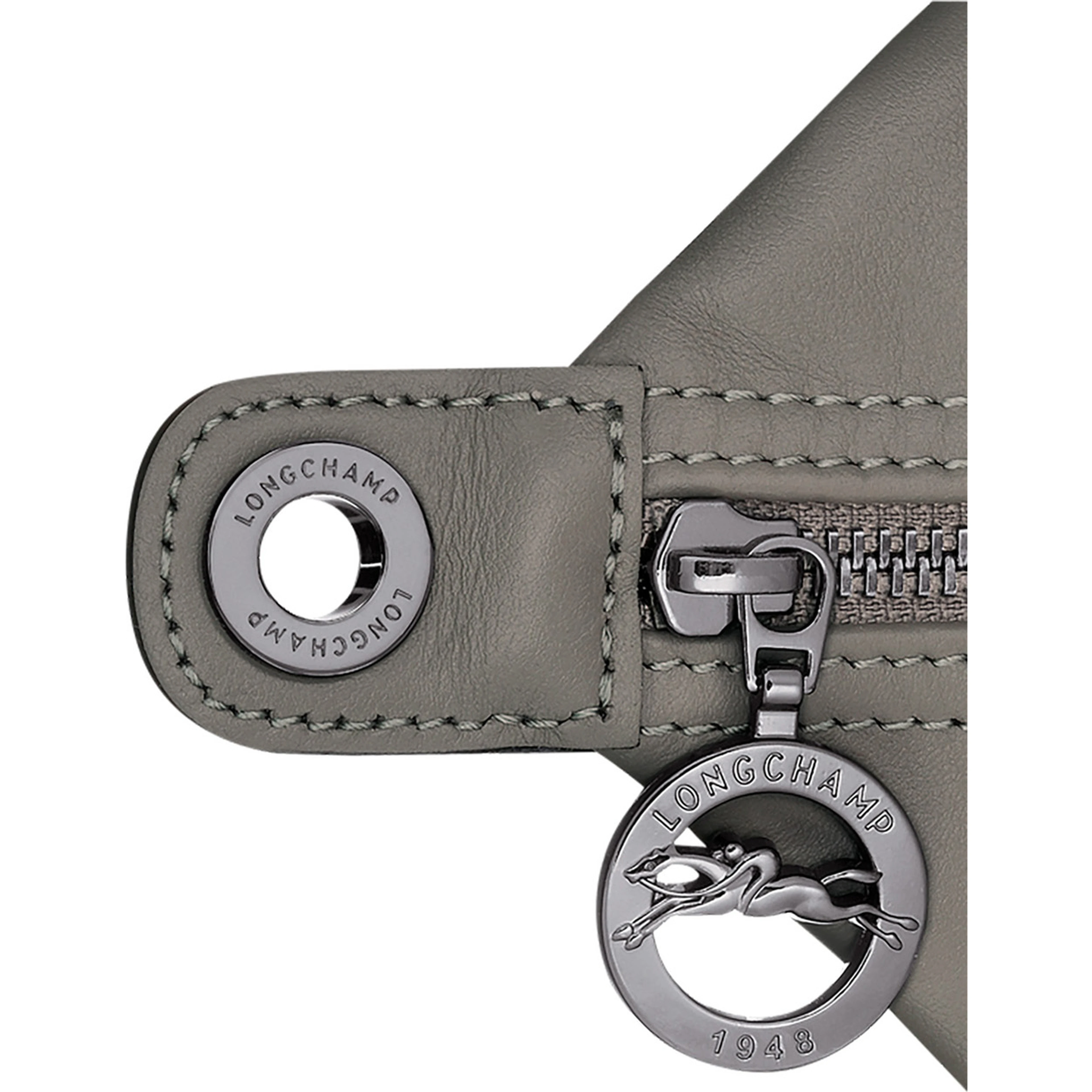 Le Pliage Xtra Grey Medium Shoulder Bag with Embossed Logo in Leather Woman