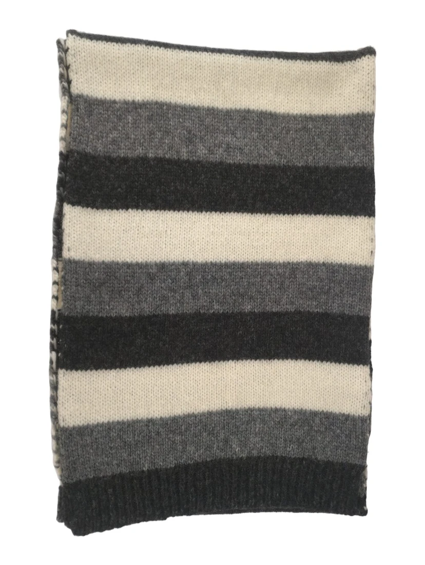 Alpha studio Scarfs