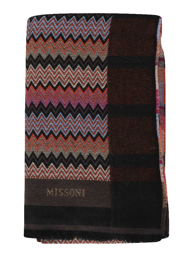MANTELLA 150X150