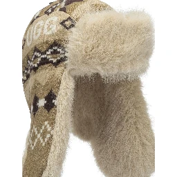 "Braylee UGGisle" Beanie