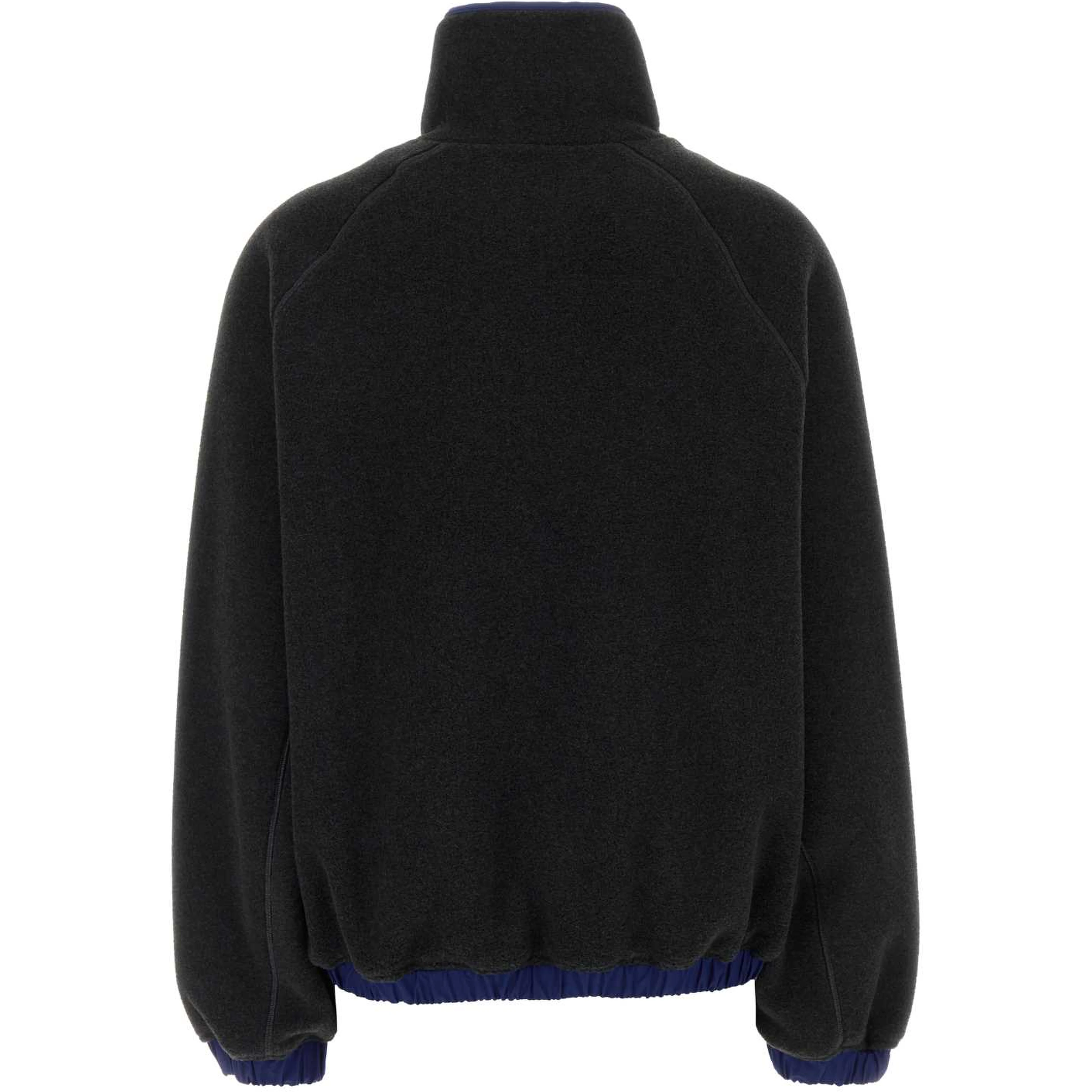 AMIHALFZIPPEDVAREUSEWITHNYLONDETAILS