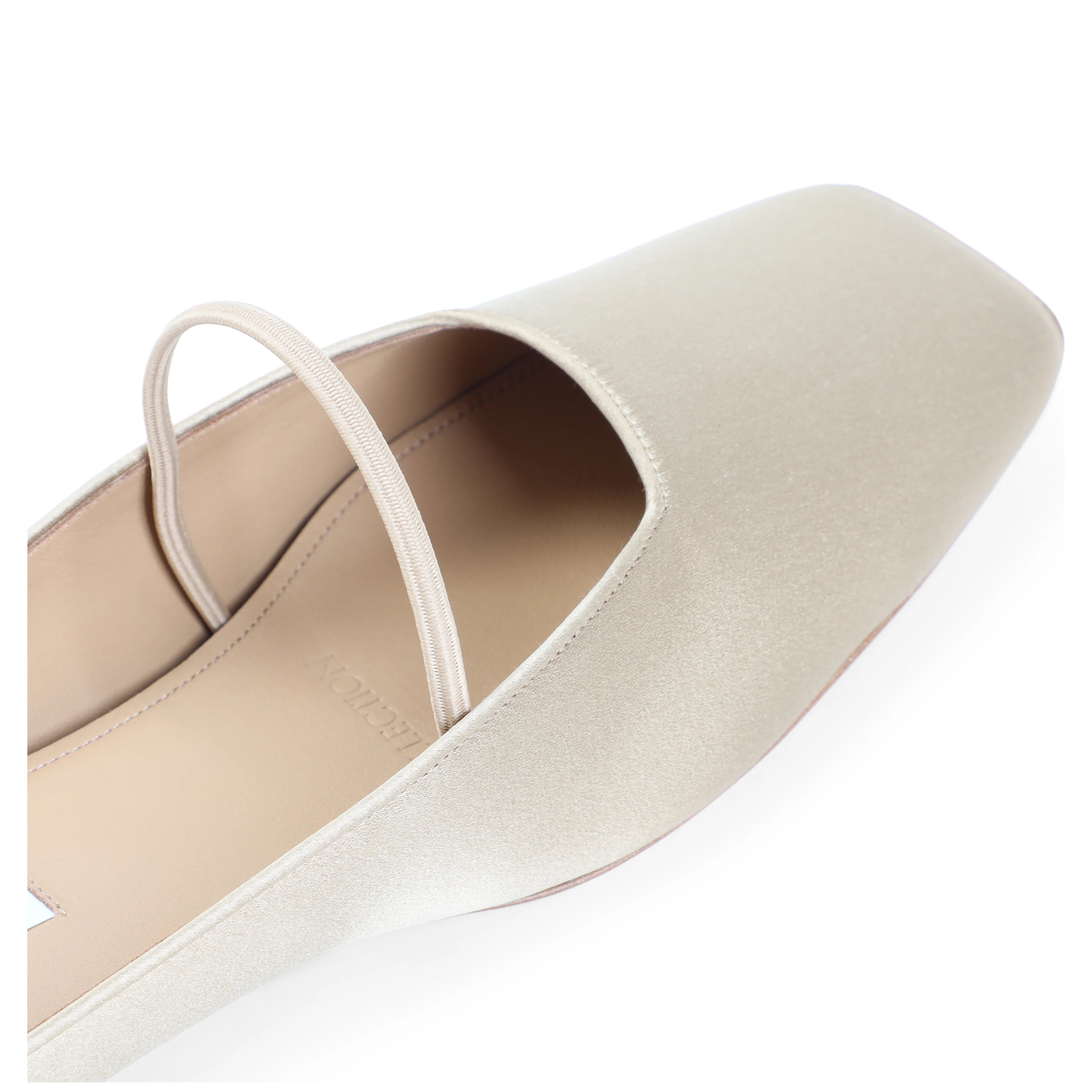 LANA SLINGBACK