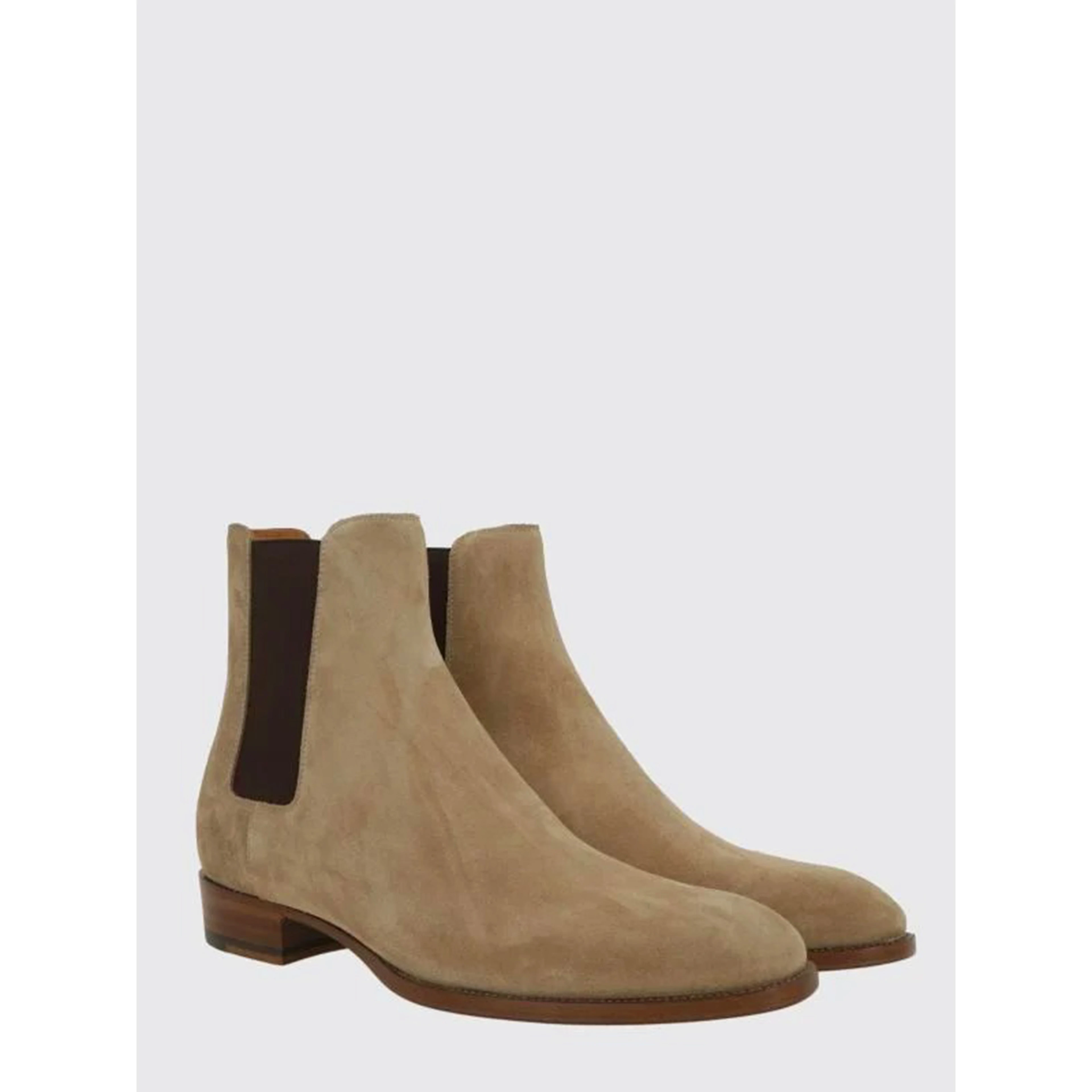 Wyatt tobacco Chelsea boots