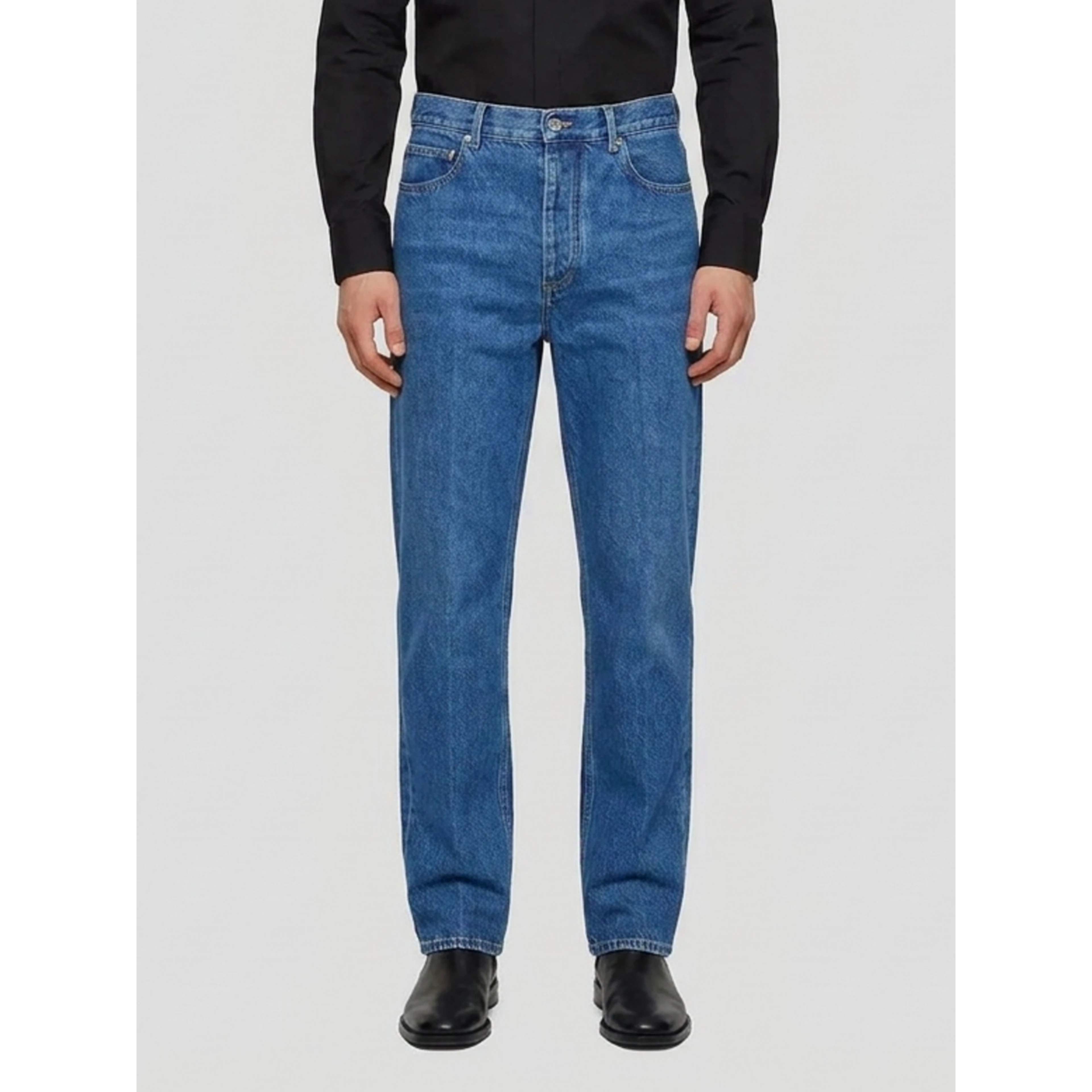 Wide-leg jeans