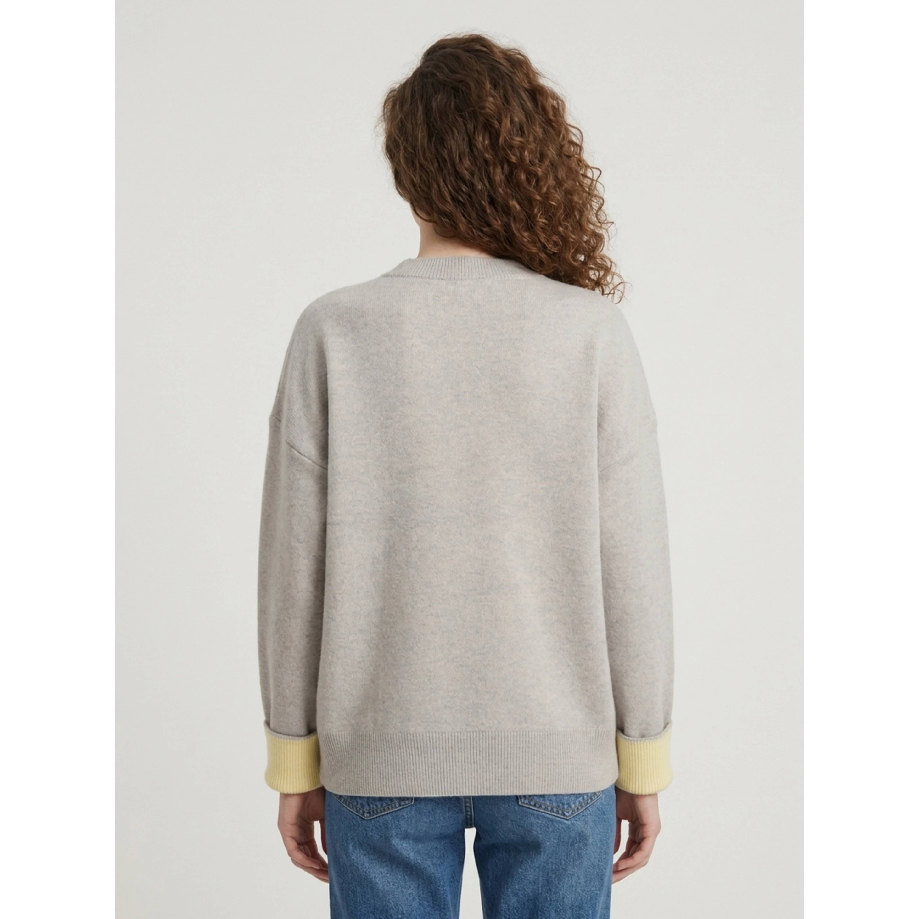 Hana light grey wool sweater