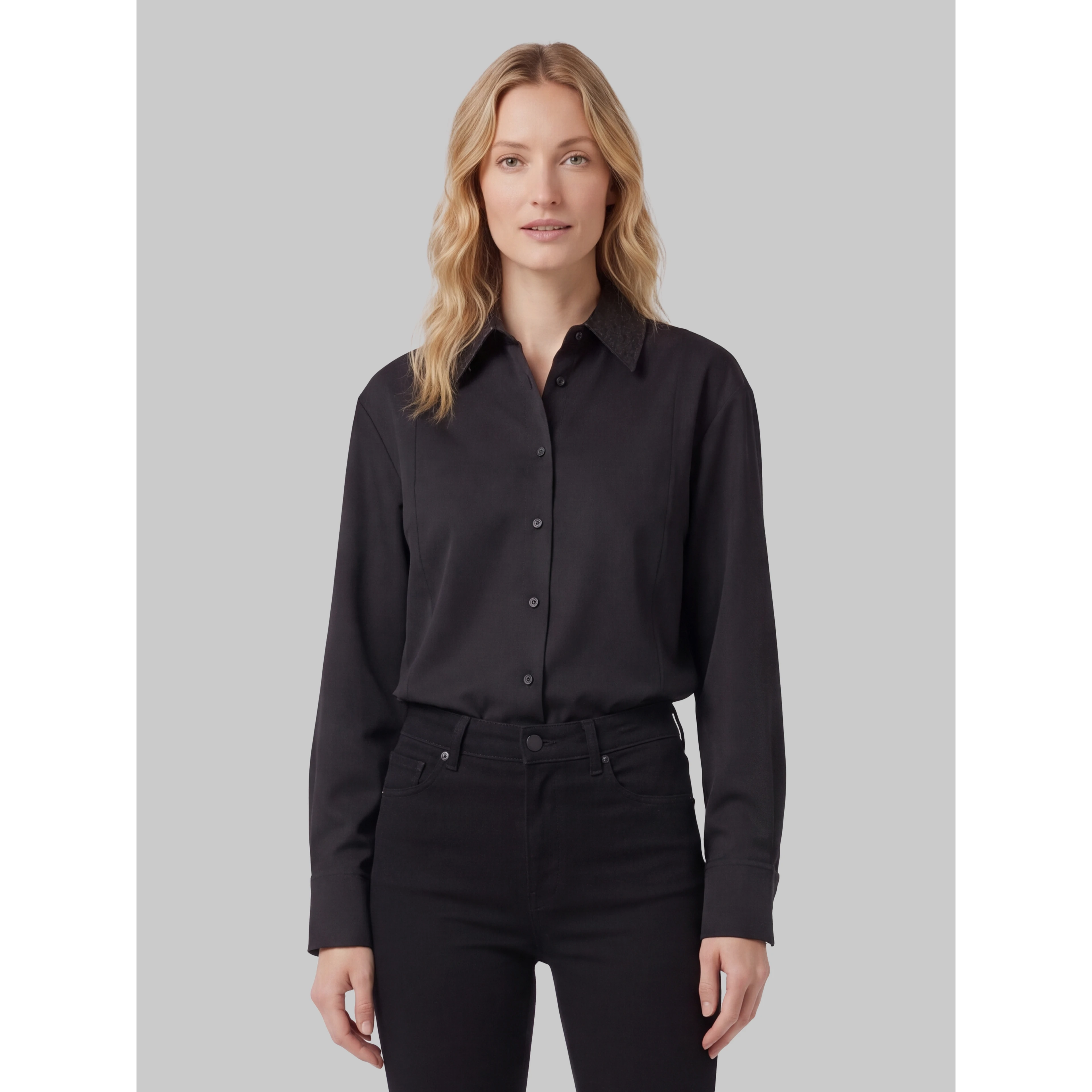 Wool shirt with Intrecciato collar