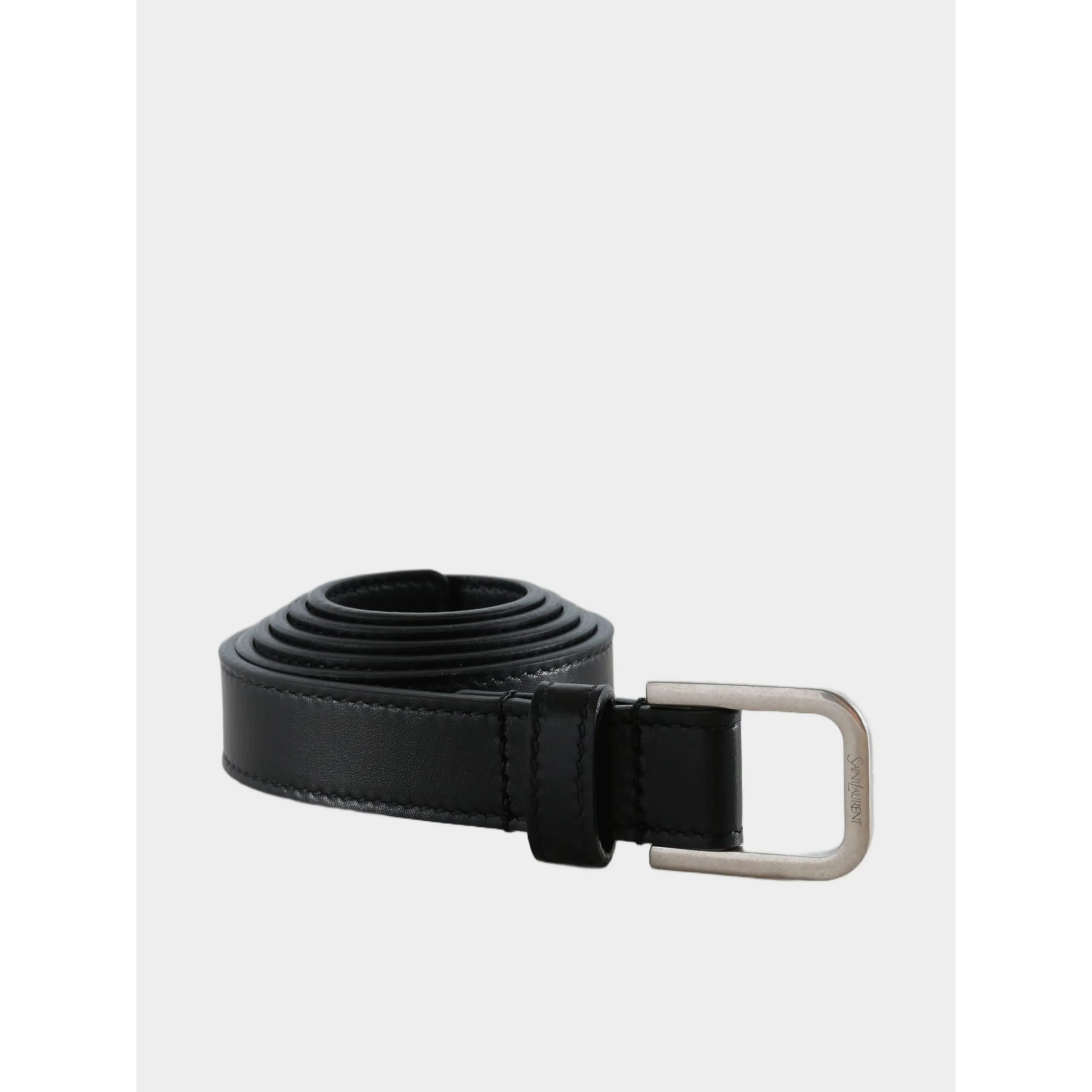 Minimalist thin black belt